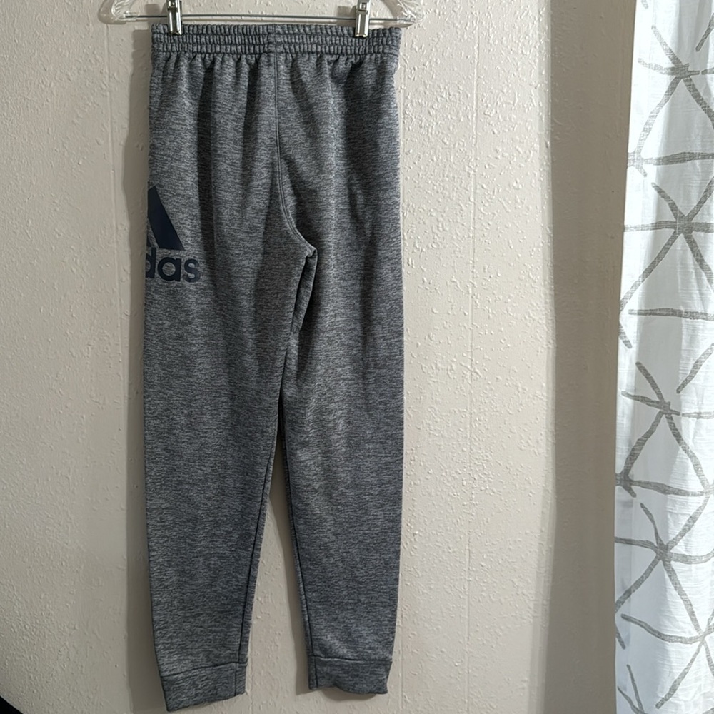 adidas sweatpants Sz xl 14/16 - Picture 5 of 6